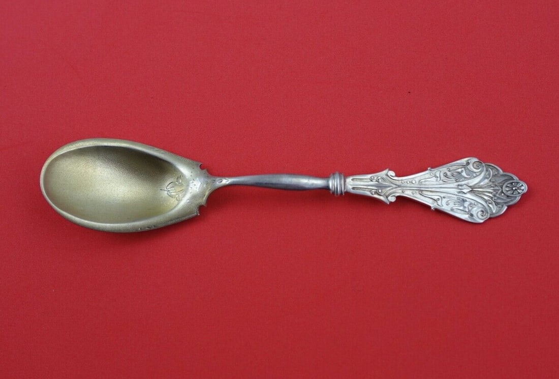 George Sharp Corinthian Sterling Silver Ice Cream Spoon 6": George Sharp Corinthian Sterling Silver Ice Cream Spoon 6" Indulge in the elegance of this Corinthian Ice Cream Spoon crafted by George Sharp. Made from high-quality sterling silver, this exquisite pi