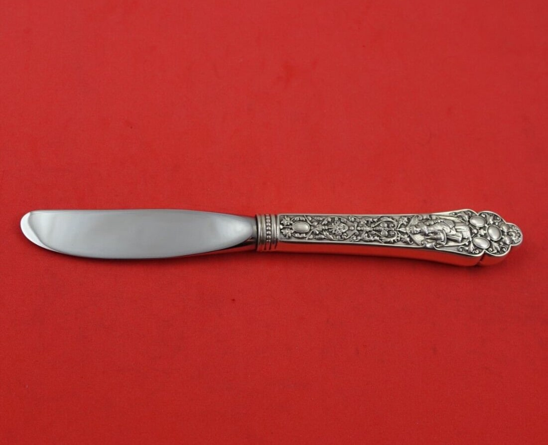 Gorham Medici Old Sterling Silver Knife with Stainless Blade: Gorham Medici Old Sterling Silver Knife with Stainless Blade This exquisite butter spreader features a hollow handle crafted from sterling silver, designed in the elegant Medici Old pattern by Gorham.