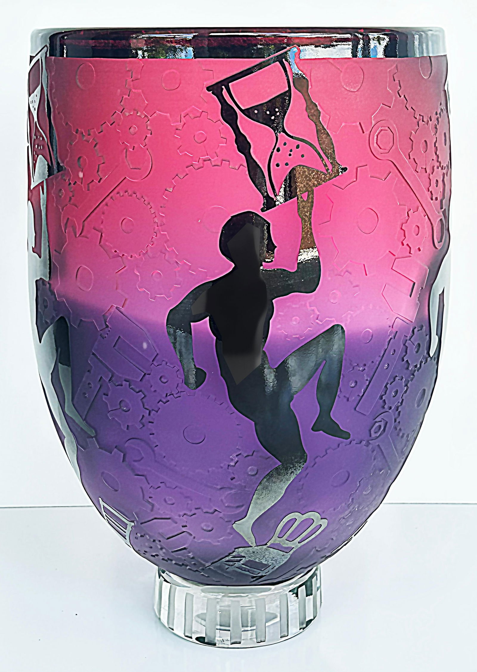 Duncan McClellan 18in Etched Art Glass Vase 2005 Pink Purple Gradient: Duncan McClellan 18in Etched Art Glass Vase 2005 Pink Purple Gradient This stunning art glass vase, designed by Duncan McClellan, showcases a unique etched overlay design of a figure holding an hourgl