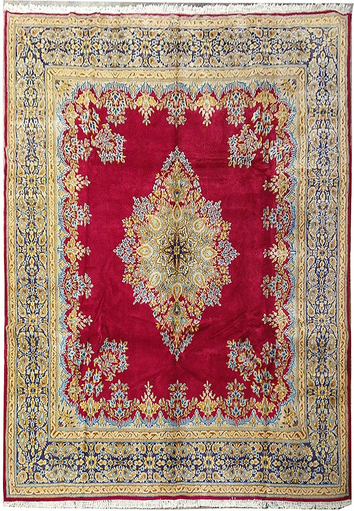 Exquisite Hand-Knotted Red Persian Kerman Area Rug 9.8 x 12.10: Exquisite Hand-Knotted Red Persian Kerman Area Rug 9.8 x 12.10 This exquisite 9'8" x 12'10" Red Persian Kerman Rug features a stunning open field design, adding a touch of elegance to any space. Craft