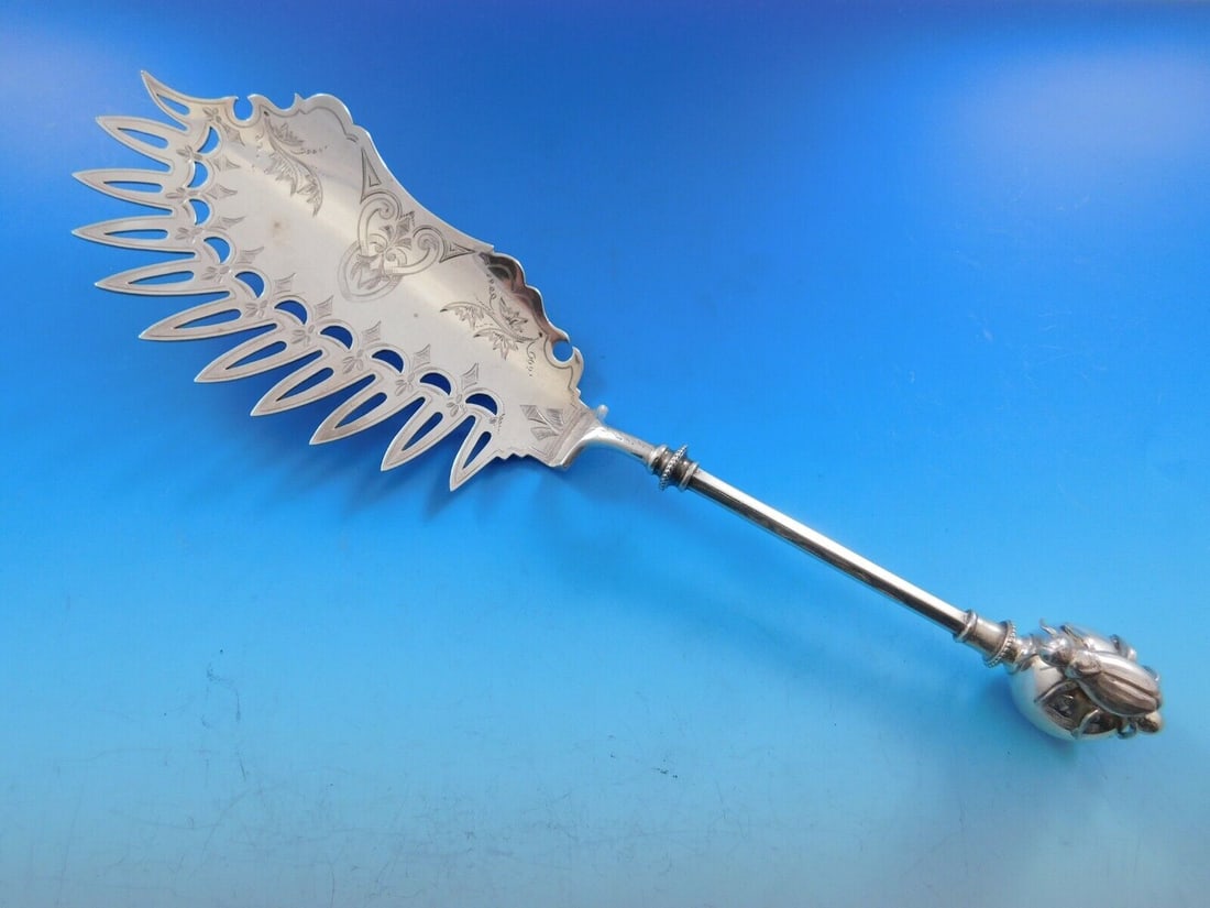 Museum Quality George Sharp Sterling Silver Macaroni Server: Museum Quality George Sharp Sterling Silver Macaroni Server Presenting a stunning Ball End Macaroni Server crafted by renowned silversmith George Sharp. This exquisite piece, measuring 11 inches, feat