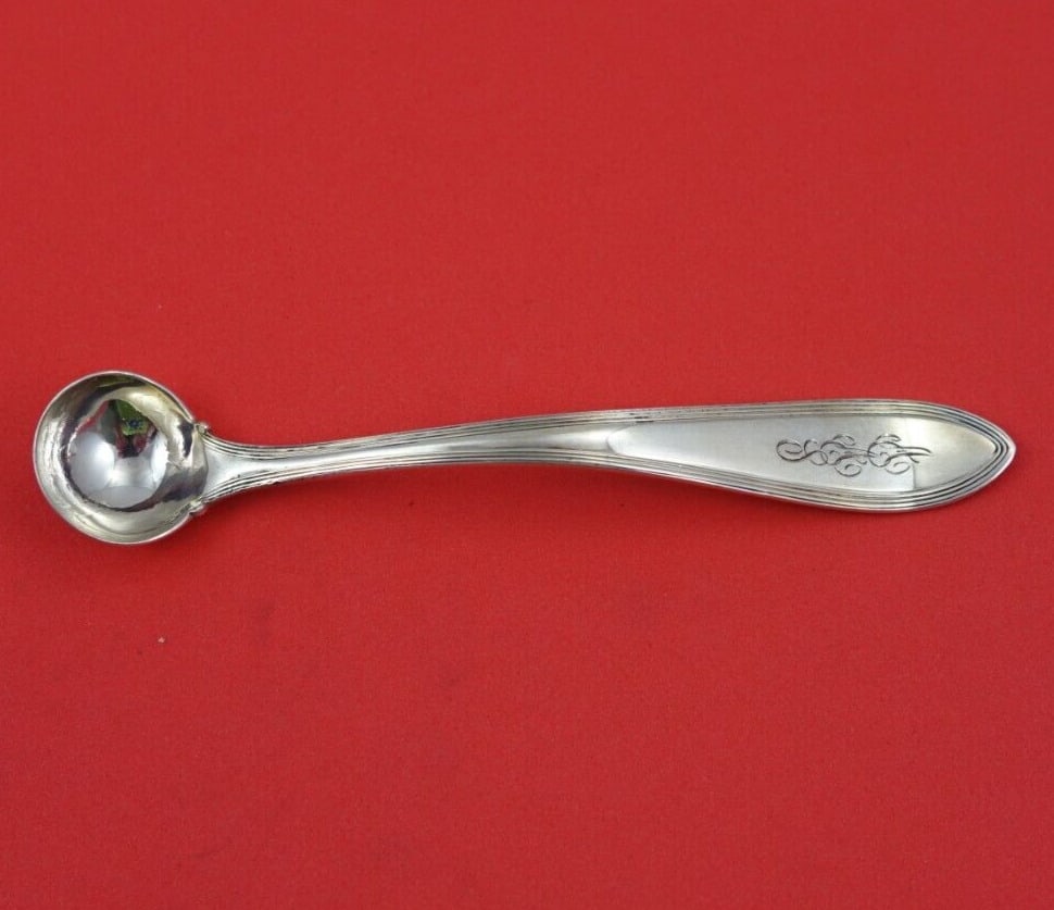 Frank Smith Pilgrim Sterling Silver Mustard Ladle 4 3/4 inches: Frank Smith Pilgrim Sterling Silver Mustard Ladle 4 3/4 inches Enhance your dining experience with this exquisite Pilgrim pattern mustard ladle crafted by Frank Smith. This custom-made ladle measures