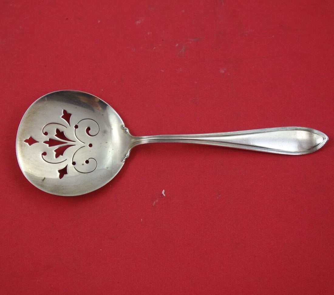 Pilgrim by Frank Smith Sterling Silver Cucumber Server 6 1/4 inches: Pilgrim by Frank Smith Sterling Silver Cucumber Server 6 1/4 inches Enhance your serving collection with this exquisite Pilgrim Cucumber Server by Frank Smith. Crafted from high-quality sterling silve