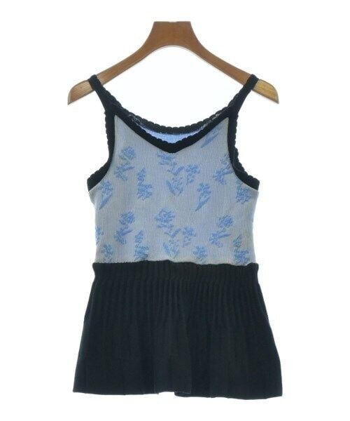 Light Blue and Black Knit Vest for Women Size F: Light Blue and Black Knit Vest for Women Size F This stylish women's vest features a unique light blue and black color combination, perfect for spring and summer. Made from a comfortable knit fabric,