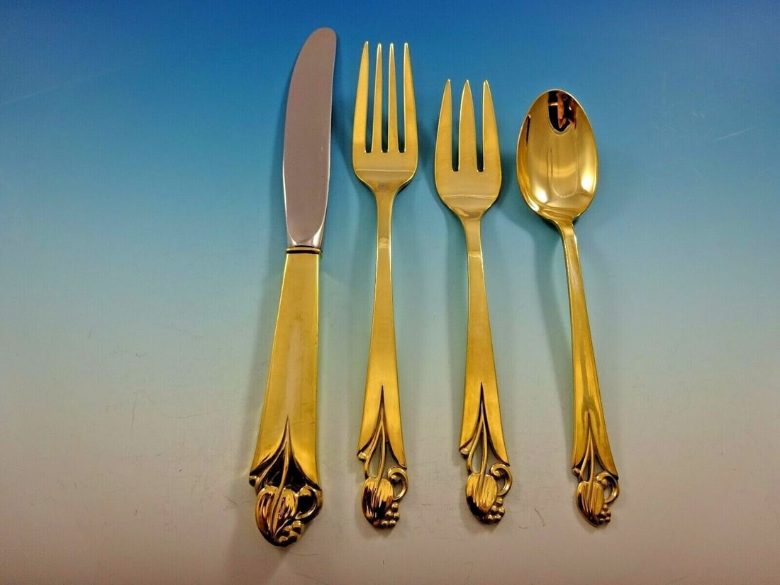 Woodlily Vermeil Sterling Silver Regular Place Setting 4-Piece: Woodlily Vermeil Sterling Silver Regular Place Setting 4-Piece This exquisite 4-piece place setting from the Woodlily Vermeil pattern by Frank Smith features elegant sterling silver construction. Each