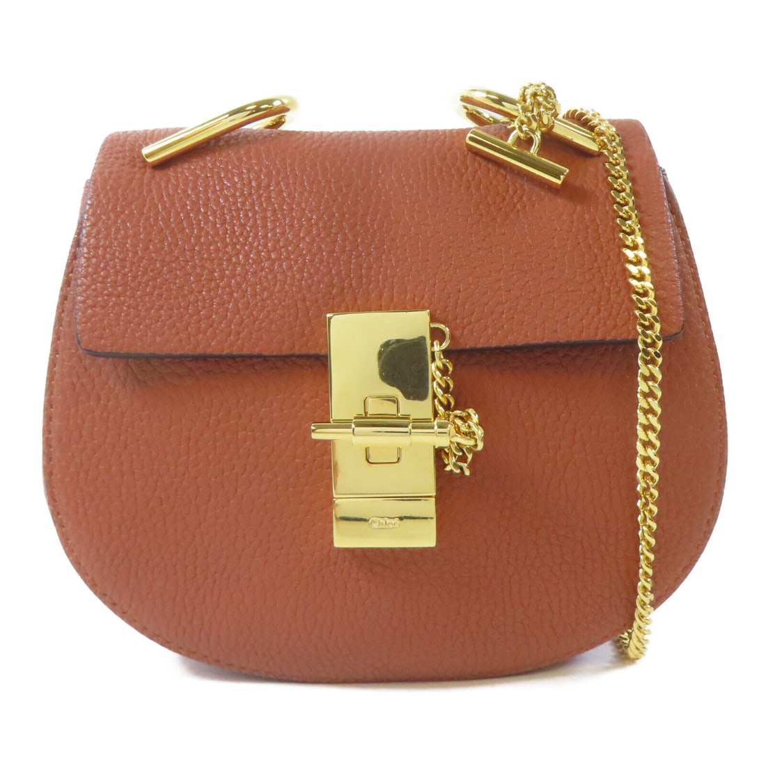 Chloe Drew Bag Chain Shoulder Bag Crossbody Calfskin Brown: Chloe Drew Bag Chain Shoulder Bag Crossbody Calfskin Brown This elegant Chloe Drew Bag is crafted from luxurious brown calfskin leather, showcasing a sophisticated shoulder bag design. The bag feature