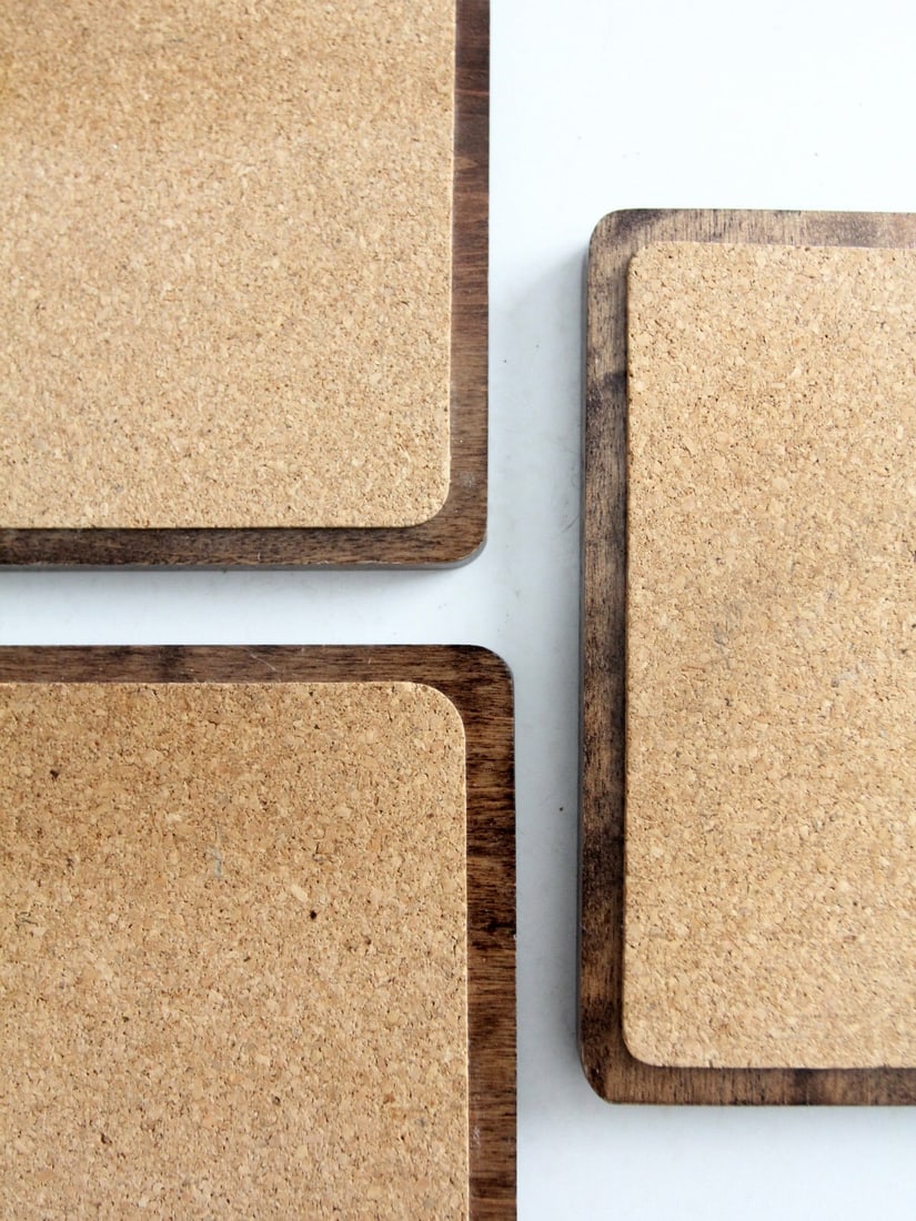 Vintage Japanese Cork Boards Set of 3: Vintage Japanese Cork Boards Set of 3 This set of three vintage Japanese cork boards is perfect for adding a charming touch to your home or office. Each board features a durable wooden frame with a co