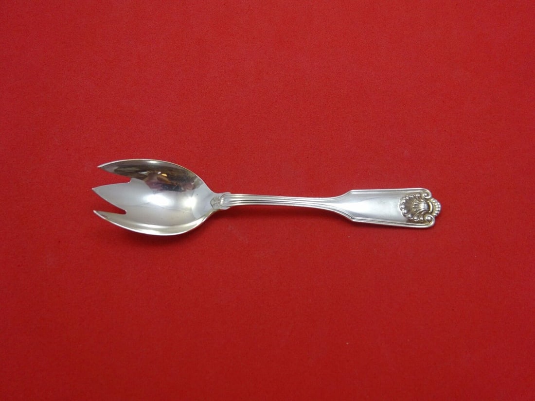 Fiddle Shell Sterling Silver Ice Cream Fork Original 5 5/8": Fiddle Shell Sterling Silver Ice Cream Fork Original 5 5/8" This exquisite ice cream fork features the elegant Fiddle Shell pattern by Frank Smith. Crafted from high-quality sterling silver, this fork