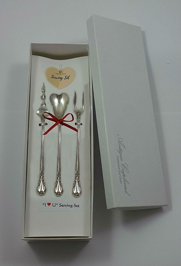 Chantilly Sterling Silver "I Love You" Serving Set 3pc Custom Gift: Chantilly Sterling Silver "I Love You" Serving Set 3pc Custom Gift Experience elegance with the Chantilly by Gorham Sterling Silver "I Love You" Serving Set, a beautifully crafted 3-piece custom gift.