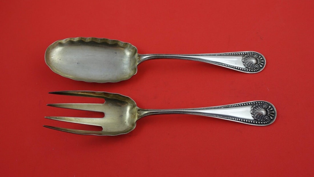 Newport Shell Sterling Silver Salad Serving Set 8 1/2": Newport Shell Sterling Silver Salad Serving Set 8 1/2" This exquisite salad serving set features the Newport Shell pattern by Frank Smith, crafted from high-quality sterling silver. The set includes a