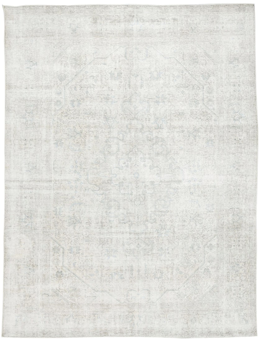 Handmade Vintage Floral Area Rug 9'4 X 12'3: Handmade Vintage Floral Area Rug 9'4 X 12'3 Discover this stunning handmade distressed vintage oriental rug, measuring 9'4" x 12'3". Crafted from high-quality wool, this area rug features a beautiful 