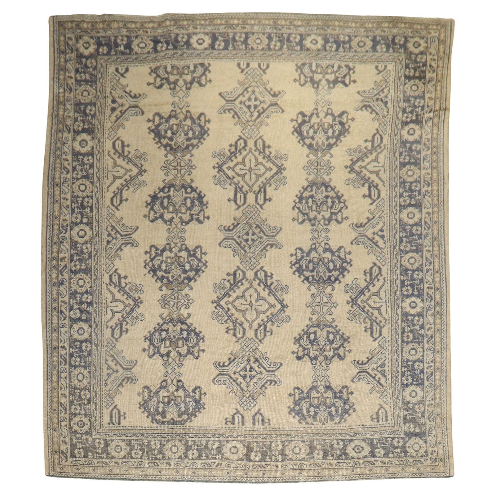 Antique Turkish Crab Oushak Rug: Antique Turkish Crab Oushak Rug Dimensions: Width: 121 in (307.34 cm), Length: 149 in (378.46 cm) Style: Archaistic Materials and Techniques: Wool, Hand-Woven Place of Origin: Turkey Period: Early 20t
