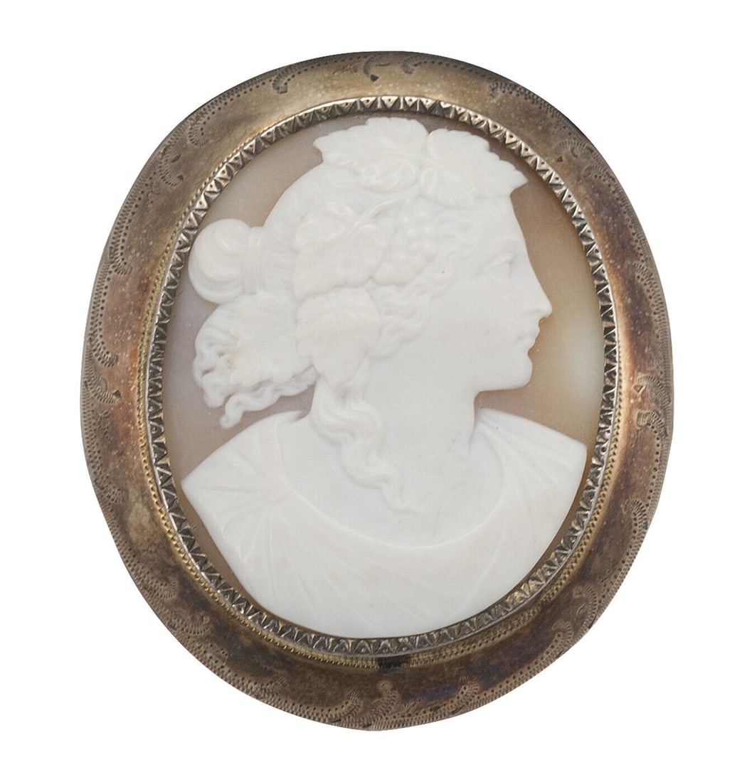 Circa 1890-1910 Antique Sterling Silver Shell Cameo Brooch: Circa 1890-1910 Antique Sterling Silver Shell Cameo Brooch This stunning antique cameo is extremely well carved with elegant Roman women with grapes and grape leaves through her hair. Circa 1890-1910.