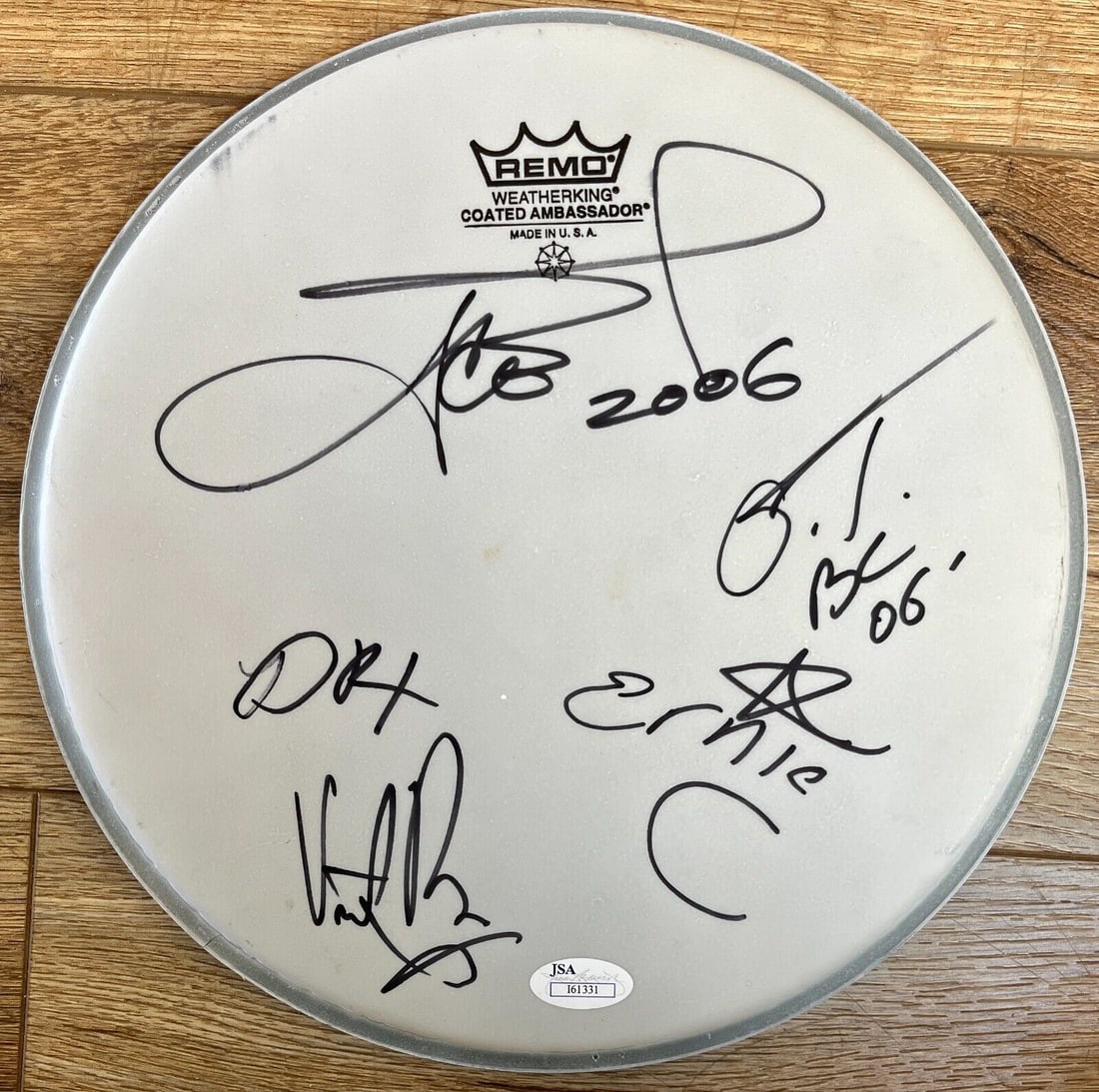 Rare Signed 10 Inch REMO Drum Head by Ice T Body Count JSA I61331: Rare Signed 10 Inch REMO Drum Head by Ice T Body Count JSA I61331 This rare 10-inch REMO drum head features the authentic signatures of Ice T and the members of the heavy metal band Body Count, includ