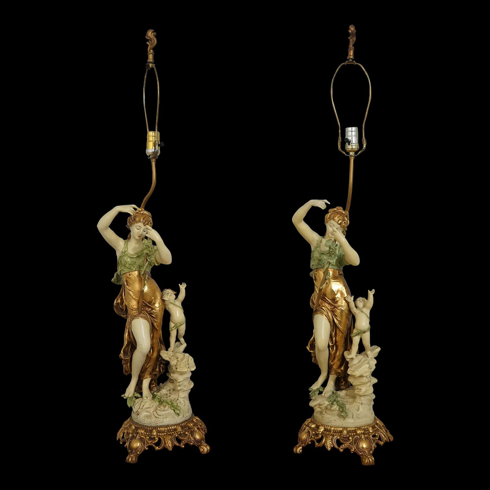Vintage Louis L&F Moreau Gold Leaf Figural Table Lamps Pair 9.5x9.5x41: Vintage Louis L&F Moreau Gold Leaf Figural Table Lamps Pair 9.5x9.5x41 This stunning pair of Vintage Louis L&F Moreau Decorative Figural Table Lamps showcases craftsmanship from the 1930s. Made from s
