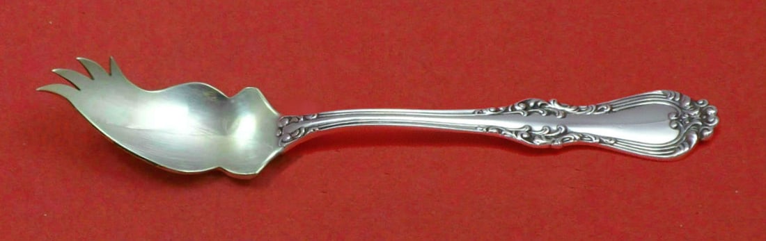Frank Smith Countess Sterling Silver Pate Knife 6 Inch Custom Made: Frank Smith Countess Sterling Silver Pate Knife 6 Inch Custom Made This exquisite Countess pate knife, crafted by Frank Smith, showcases the elegance of post-1940 American silverware. Made from high-q