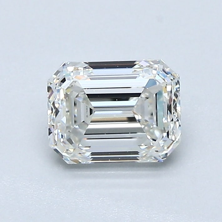 GIA Certified 0.9ct Emerald Cut Diamond H VVS1 Natural Mined: GIA Certified 0.9ct Emerald Cut Diamond H VVS1 Natural Mined This exquisite loose diamond features a stunning emerald cut, showcasing its natural beauty. Weighing 0.9 carats, this diamond boasts a col