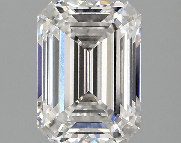 Loose Diamond - EMERALD 2.09ct E VVS2: Loose Diamond - EMERALD 2.09ct E VVS2 Source: This is a real non-mined Diamond that has been grown in a lab Shape: EMERALD Carats: 2.09 Color: E Clarity: VVS2 Certification: IGI Video: