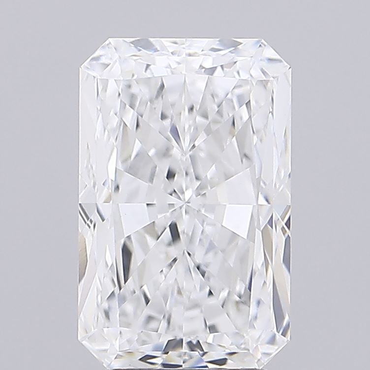 Loose Diamond - RADIANT 3.39ct D VVS2: Loose Diamond - RADIANT 3.39ct D VVS2 Source: This is a real non-mined Diamond that has been grown in a lab Shape: RADIANT Carats: 3.39 Color: D Clarity: VVS2 Certification: IGI Video: