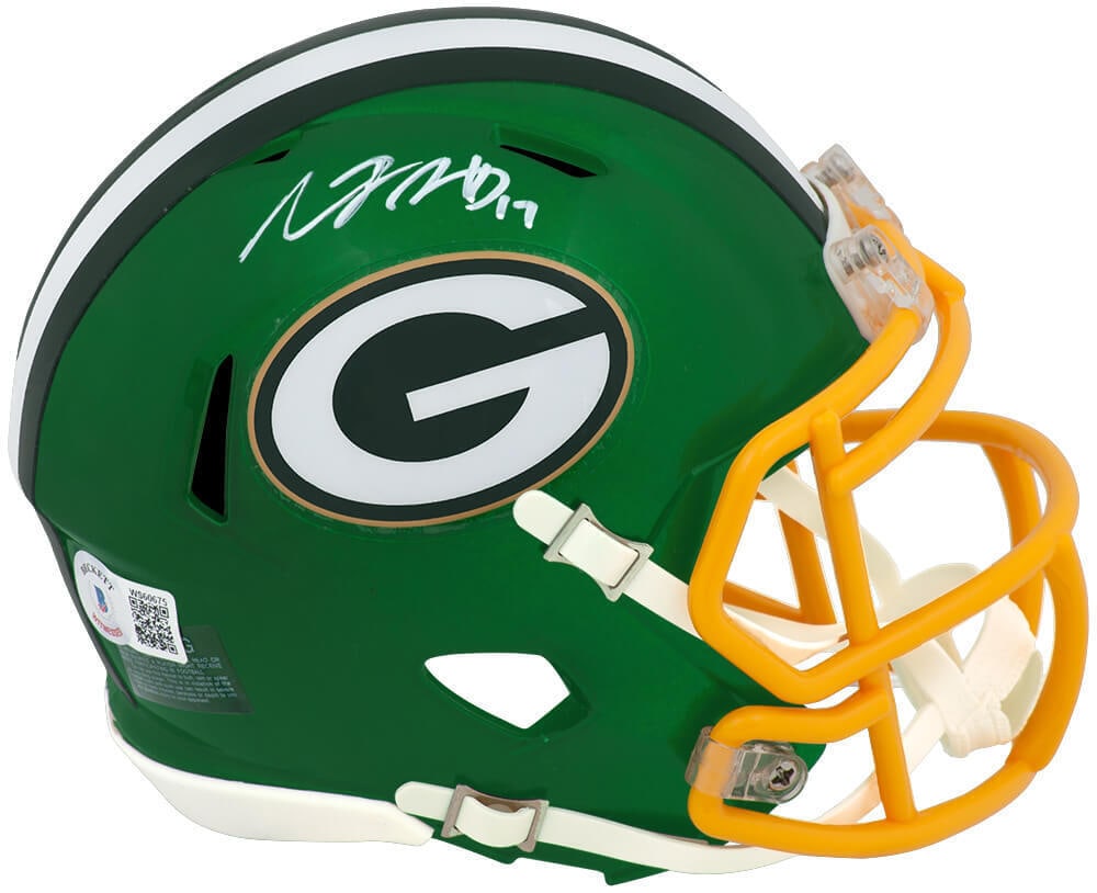 Davante Adams Signed Green Bay Packers Mini Helmet with Beckett COA: Davante Adams Signed Green Bay Packers Mini Helmet with Beckett COA This Davante Adams signed Green Bay Packers Flash Riddell Speed Mini Helmet is a must-have for any NFL fan. Authenticated by Beckett