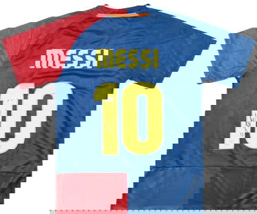 Lionel Messi #10 Signed FC Barcelona Jersey with Beckett Hologram: Lionel Messi #10 Signed FC Barcelona Jersey with Beckett Hologram This is an original FC Barcelona home soccer jersey signed by legendary player Lionel Messi, featuring his iconic #10. The jersey is p