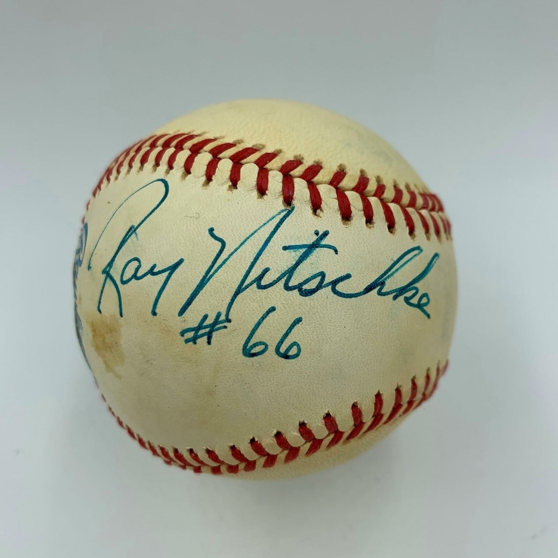 RARE Ray Nitschke Signed Baseball #66 Green Bay Packers PSA/DNA: RARE Ray Nitschke Signed Baseball #66 Green Bay Packers PSA/DNA This rare signed American League baseball features the autograph of Ray Nitschke, the legendary linebacker known for his time with the G