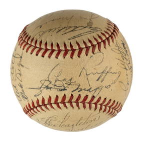1937 World Series Signed Baseball New York Yankees Giants 25 HOF PSA DNA (1 of 8)