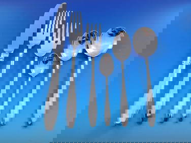 Gorham Nocturne Sterling Silver Flatware Set for 12 74 Pieces (1 of 7)