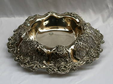1900 Art Nouveau Sterling Silver Center Bowl by Redlich & Co (1 of 7)