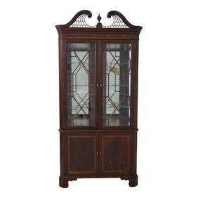 Stickley Mahogany Corner China Cabinet Lighted Mirrored Back 45 x 24 x 92.5 (1 of 10)
