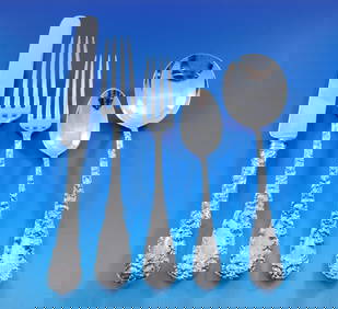 Durgin Chrysanthemum Sterling Silver Flatware Set 64 Pieces with Storage Chest (1 of 10)