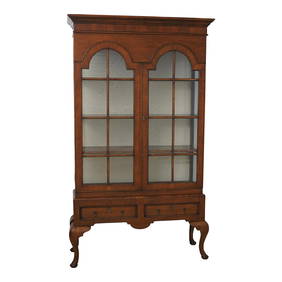 English George III Walnut 3 Piece China Cabinet with Wavy Glass (1 of 10)