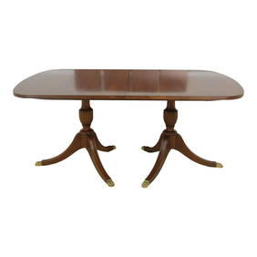 Henkel Harris Cherry Dining Table Model 2208 Duncan Phyfe 44x68.5 (1 of 10)