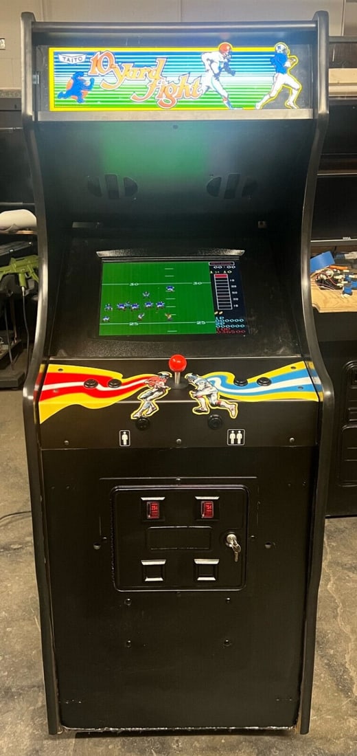 1984 TAITO 10 Yard Fight Arcade Machine Rare Single Player: 1984 TAITO 10 Yard Fight Arcade Machine Rare Single Player Experience the classic excitement of the 10 Yard Fight arcade machine, a rare find from TAITO, released in 1984. This single-player arcade ma