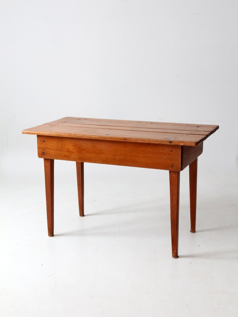 Antique Primitive Table with Slat Wood Top: Antique Primitive Table with Slat Wood Top This antique primitive table from our Heritage Collection features a charming slat wood top, ideal for use as a console, side table, or desk. The rustic cons