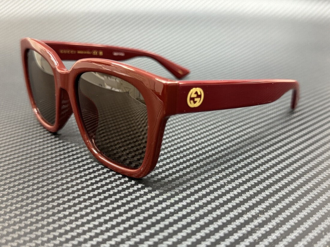 GUCCI GG1338SK 004 Burgundy Brown Women's Sunglasses 54mm: GUCCI GG1338SK 004 Burgundy Brown Women's Sunglasses 54mm Elevate your style with these GUCCI GG1338SK 004 sunglasses. Featuring a chic burgundy brown frame, these medium-sized sunglasses are perfect