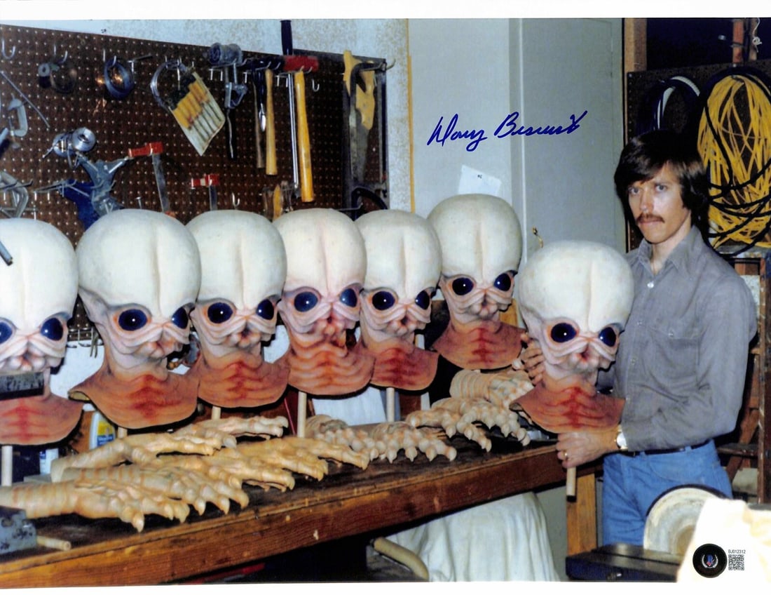 Doug Beswick Cantina Band from Star Wars Signed 11x14 Photo BECKETT: Doug Beswick Cantina Band from Star Wars Signed 11x14 Photo BECKETT Autograph Authentication: Beckett Original/Reproduction: Original Signed: Yes Signed By: Doug Beswick Autographed 11x14 photograph s