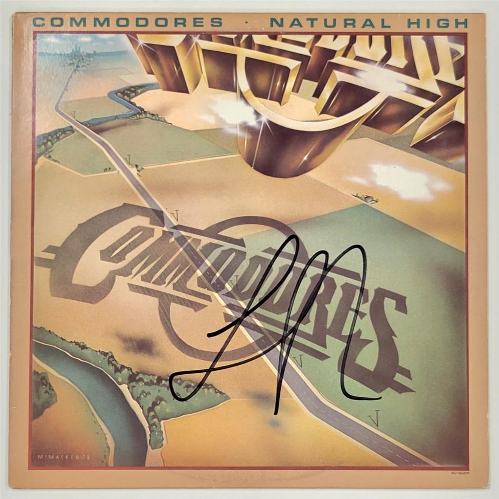 Lionel Richie Signed Commodores Natural High Album Cover Beckett Authenticated: Lionel Richie Signed Commodores Natural High Album Cover Beckett Authenticated This is a signed Commodores "Natural High" vinyl album cover by Lionel Richie, authenticated by Beckett. The album cover 