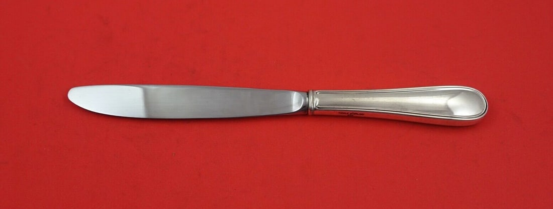 Frank Smith Colonial Thread Sterling Silver Regular Knife 8 1/2": Frank Smith Colonial Thread Sterling Silver Regular Knife 8 1/2" This elegant regular knife features a sleek design in the Colonial Thread pattern by Frank Smith. Crafted from high-quality sterling si