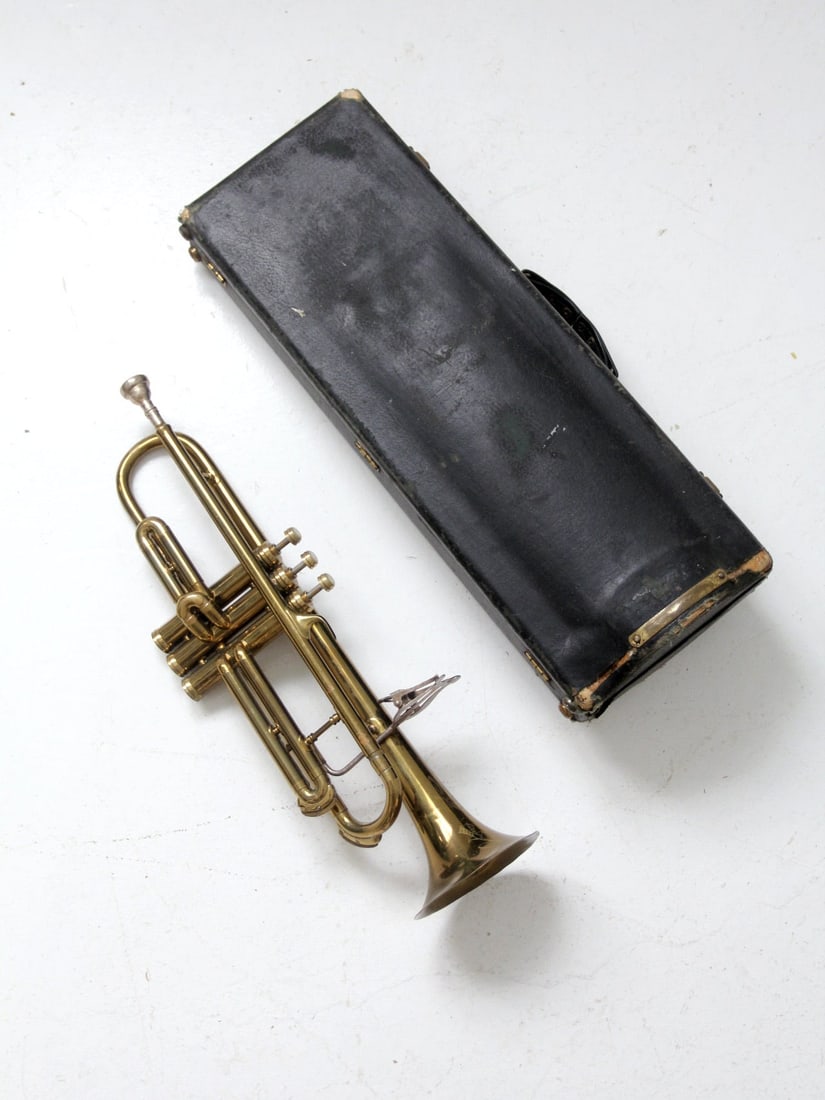 Selmer Signet Trumpet In Case