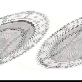 Elegant Rose Point Sterling Silver & Crystal Sectional 10": Elegant Rose Point Sterling Silver & Crystal Sectional 10" Offered is a stunning sterling silver and crystal sectional in the elegant Rose Point pattern by Wallace Silversmiths. This exquisite piece f