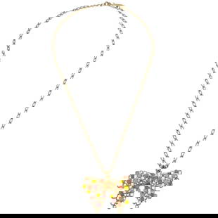 Chanel 03S Gold-Plated Bow Chain Pendant Necklace: Chanel 03S Gold-Plated Bow Chain Pendant Necklace This exquisite Chanel Bow Chain Necklace Pendant is a stunning accessory for any jewelry collection. Crafted with a beautiful gold-plated finish,