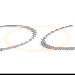 La Reina 18k Rose Gold Diamond Bangle 1 CTW VS1: La Reina 18k Rose Gold Diamond Bangle 1 CTW VS1 This exquisite La Reina Diamond Bangle features a stunning round brilliant diamond with a total carat weight of 1.00 ct. Crafted from luxurious 18k