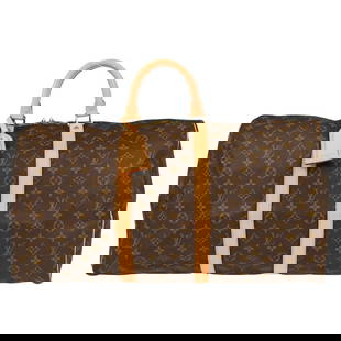 Louis Vuitton Keepall 55 Monogram Duffle Bag M41424 Travel Handbag: Louis Vuitton Keepall 55 Monogram Duffle Bag M41424 Travel Handbag The Louis Vuitton Monogram Keepall 55 Travel Duffle Handbag is the perfect companion for your travels. Crafted from luxurious