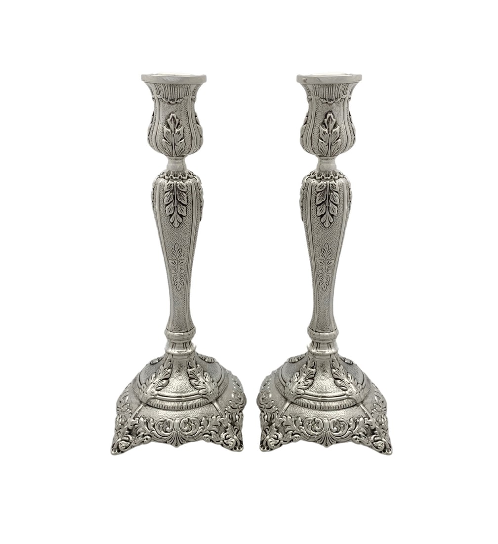 925 Sterling Silver Handmade Leaf Applique Candlesticks Matte Shiny Finish: 925 Sterling Silver Handmade Leaf Applique Candlesticks Matte Shiny Finish Elevate your decor with these exquisite handmade candlesticks, crafted from fine 925 sterling silver. Each piece features orn