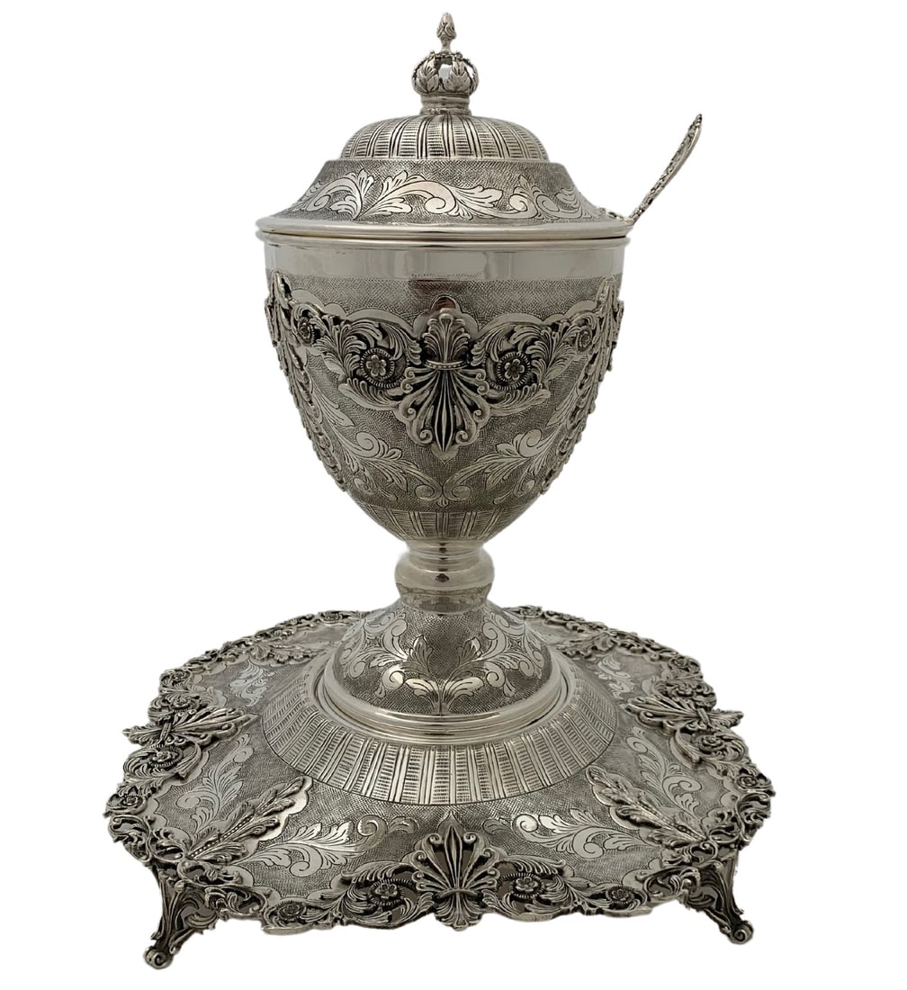 Extra Large 925 Sterling Silver Handmade Leaf Floral Honey Dish & Tray Set: Extra Large 925 Sterling Silver Handmade Leaf Floral Honey Dish & Tray Set This exquisite extra large 925 sterling silver honey dish and tray set is a stunning addition to any table. Crafted in Turkey