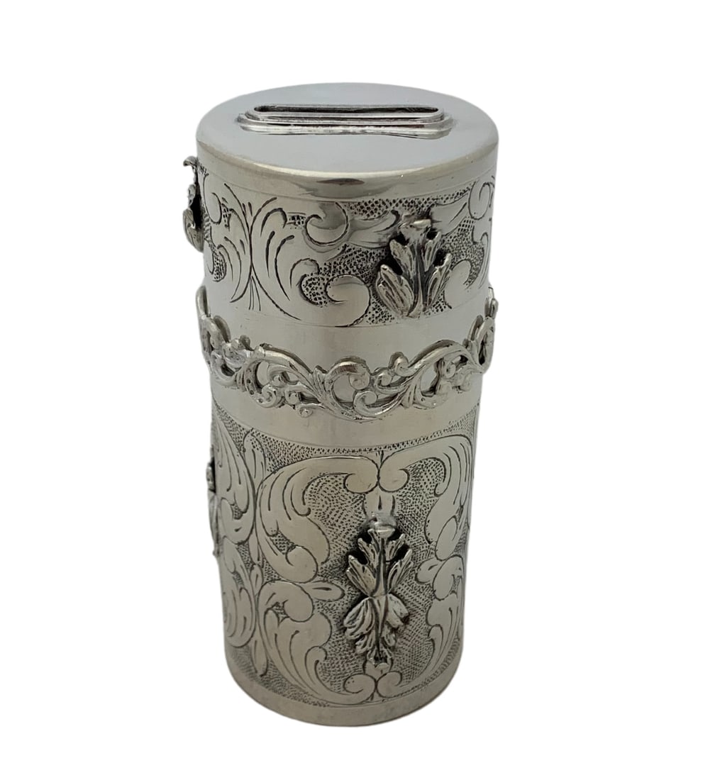 Exquisite Handmade 925 Sterling Silver Tzedaka Box 5.25 Inches: Exquisite Handmade 925 Sterling Silver Tzedaka Box 5.25 Inches This exquisite Tzedaka box is crafted from fine 925 sterling silver, showcasing intricate handmade chased swirl leaf designs. The box fea
