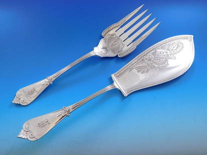 Tiffany & Co Beekman Sterling Silver Fish Serving Set 2pc 12in Server 10in Fork: Tiffany & Co Beekman Sterling Silver Fish Serving Set 2pc 12in Server 10in Fork This exquisite Beekman fish serving set by Tiffany & Co. features a stunning bright-cut design, perfect for elegant