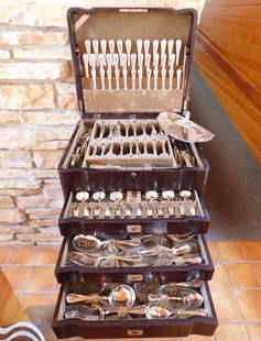 Reed & Barton Hepplewhite Engraved Sterling Silver Flatware Set 297 Pieces for 12: Reed & Barton Hepplewhite Engraved Sterling Silver Flatware Set 297 Pieces for 12 Discover the exquisite Hepplewhite Engraved Flatware Set by Reed & Barton, featuring a monumental collection of 297