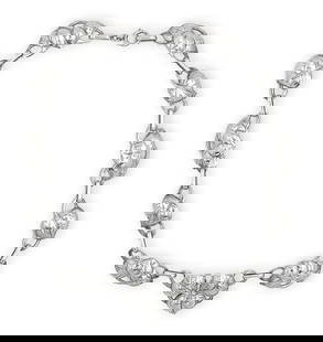 Kalo Sterling Silver Leaf Necklace by Bjarne Axness 16.75 in: Kalo Sterling Silver Leaf Necklace by Bjarne Axness 16.75 in This exquisite Sterling Kalo Leaf Necklace, handwrought by renowned artisan Bjarne Axness, showcases the beauty of traditional